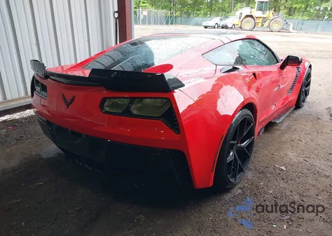 2017 Chevrolet Corvette Z06 z USA, uszkodzony, nr VIN 1G1YR2D69H5602468